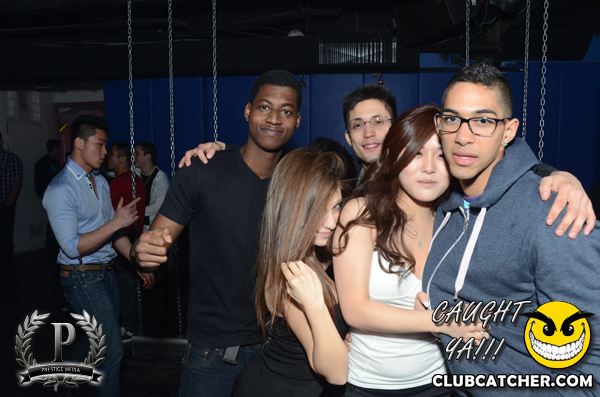 Gravity Soundbar nightclub photo 87 - April 5th, 2013