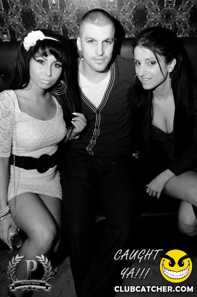 Ohso nightclub photo 328 - April 6th, 2013