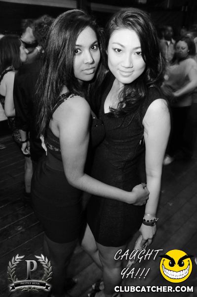 Ohso nightclub photo 400 - April 6th, 2013