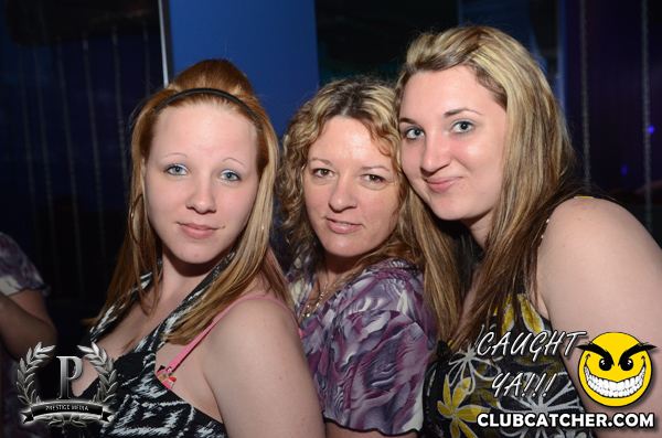 Gravity Soundbar nightclub photo 18 - April 12th, 2013