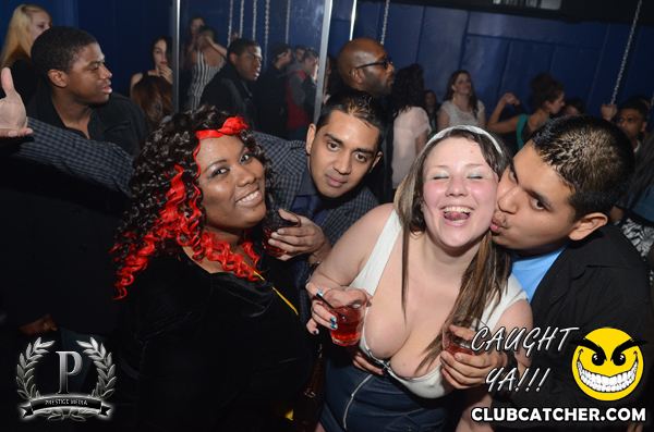 Gravity Soundbar nightclub photo 96 - April 12th, 2013