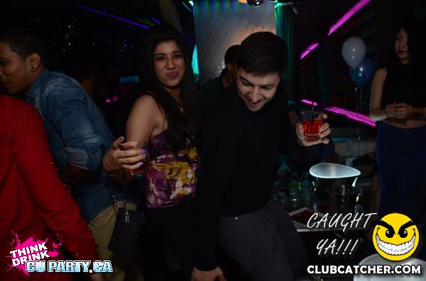 Crown lounge photo 47 - April 13th, 2013