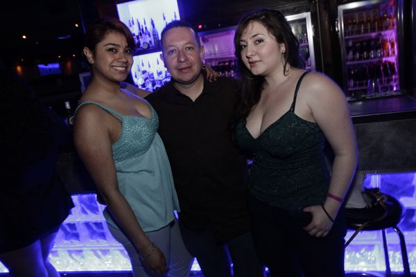 Mingles lounge photo 79 - April 18th, 2013