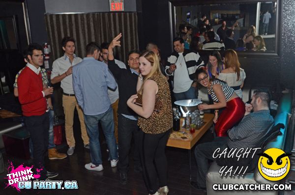 Crown lounge photo 12 - April 20th, 2013