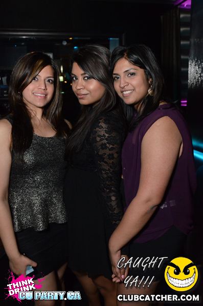 Crown lounge photo 3 - April 20th, 2013