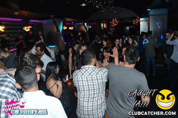 Crown lounge photo 26 - April 20th, 2013