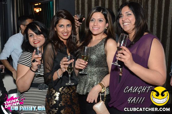 Crown lounge photo 46 - April 20th, 2013