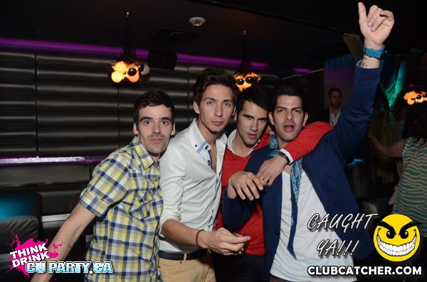 Crown lounge photo 9 - April 20th, 2013