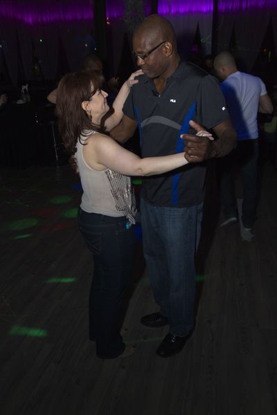 Mingles lounge photo 18 - April 25th, 2013