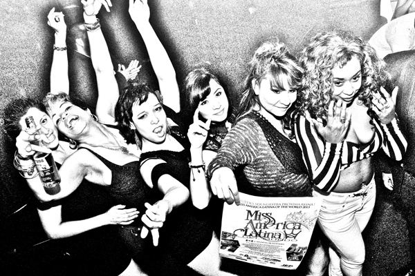 Mingles lounge photo 224 - April 25th, 2013