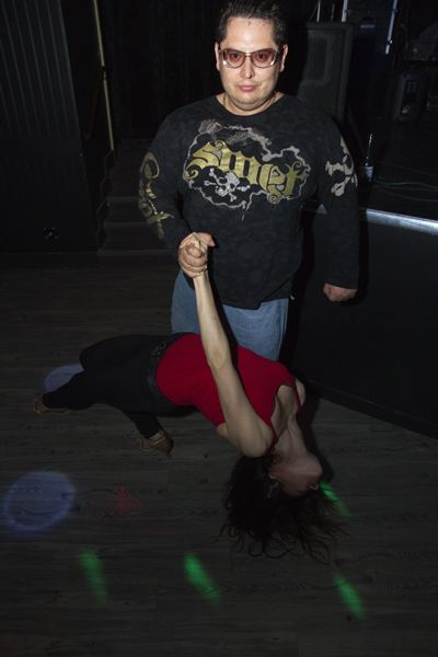 Mingles lounge photo 48 - April 25th, 2013