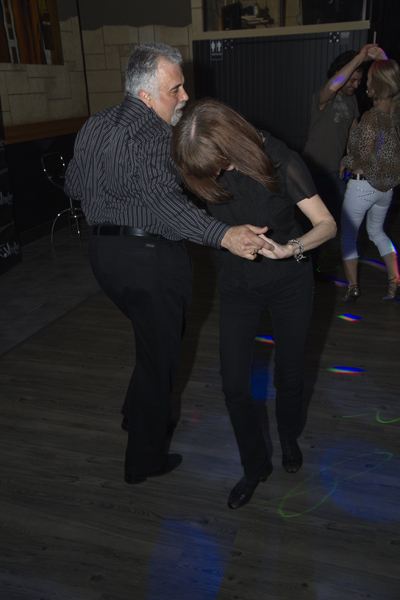 Mingles lounge photo 80 - April 25th, 2013