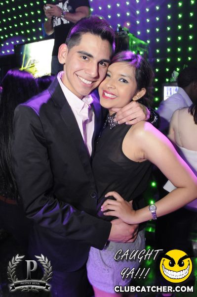 Gravity Soundbar nightclub photo 36 - April 26th, 2013