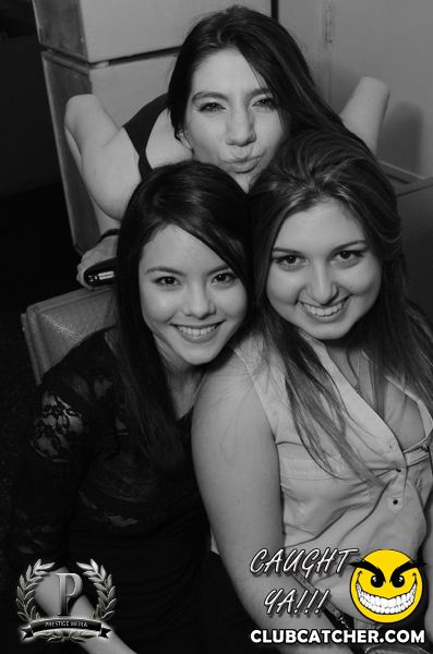 Gravity Soundbar nightclub photo 81 - April 26th, 2013