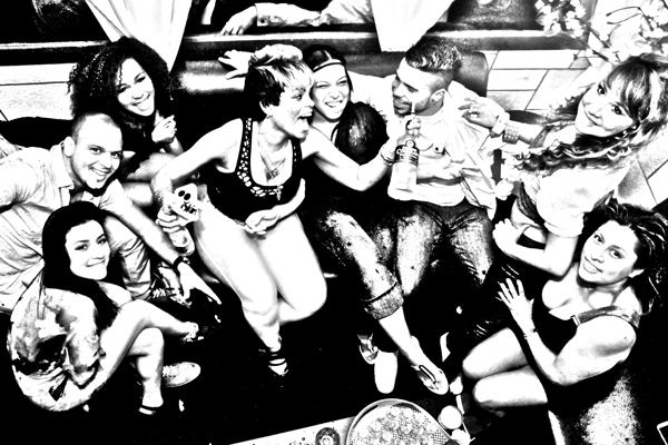 Mingles lounge photo 118 - May 2nd, 2013