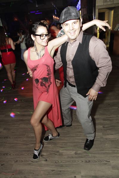 Mingles lounge photo 121 - May 2nd, 2013