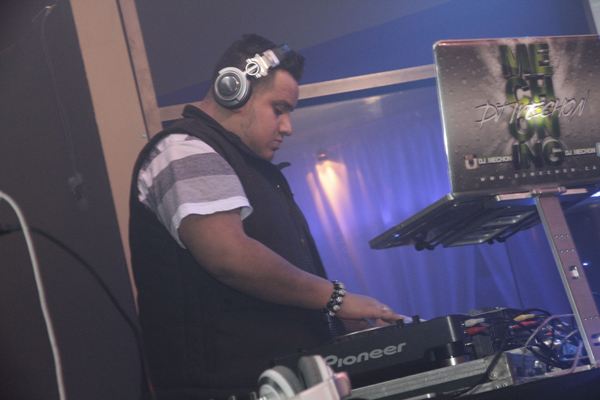 Mingles lounge photo 122 - May 2nd, 2013