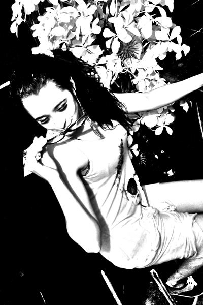 Mingles lounge photo 263 - May 2nd, 2013