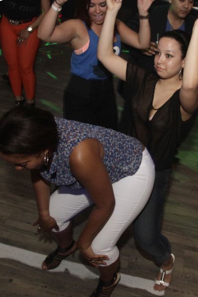 Mingles lounge photo 281 - May 2nd, 2013