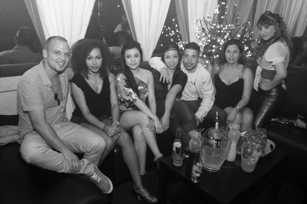 Mingles lounge photo 44 - May 2nd, 2013