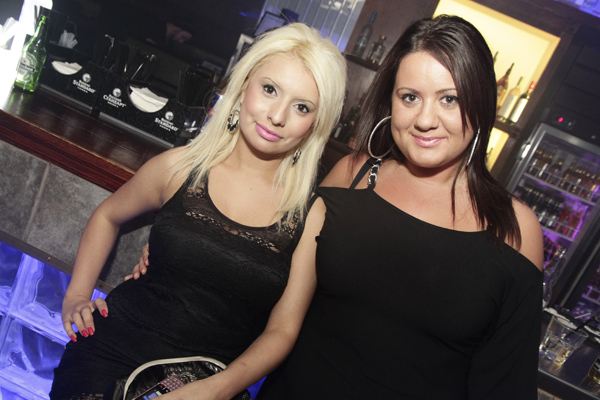 Mingles lounge photo 98 - May 2nd, 2013