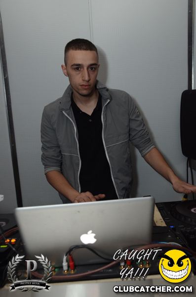 Gravity Soundbar nightclub photo 135 - May 3rd, 2013