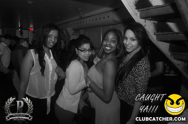 Gravity Soundbar nightclub photo 147 - May 3rd, 2013