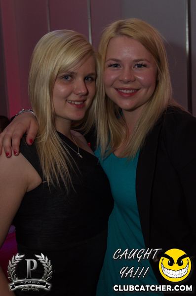 Gravity Soundbar nightclub photo 27 - May 3rd, 2013