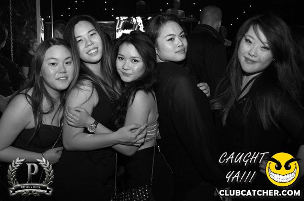 Gravity Soundbar nightclub photo 32 - May 3rd, 2013