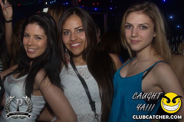 Gravity Soundbar nightclub photo 44 - May 3rd, 2013