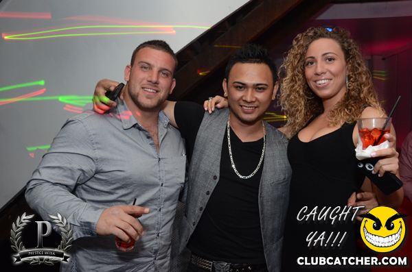 Gravity Soundbar nightclub photo 56 - May 3rd, 2013