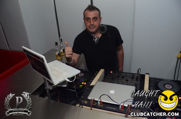 Gravity Soundbar nightclub photo 60 - May 3rd, 2013