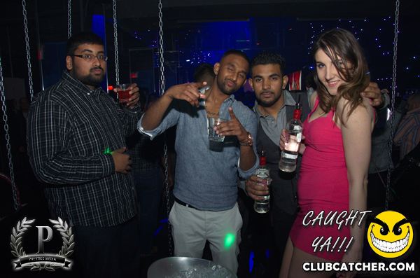 Gravity Soundbar nightclub photo 77 - May 3rd, 2013