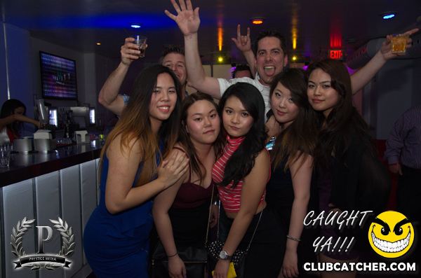 Gravity Soundbar nightclub photo 87 - May 3rd, 2013