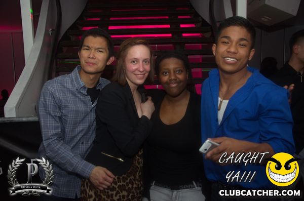 Gravity Soundbar nightclub photo 92 - May 3rd, 2013