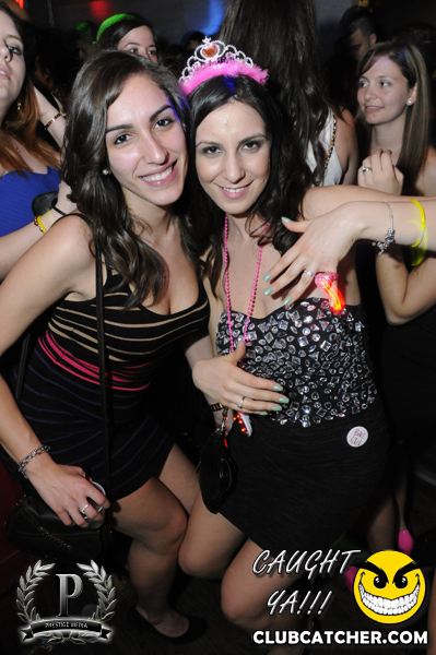 Ohso nightclub photo 138 - May 4th, 2013