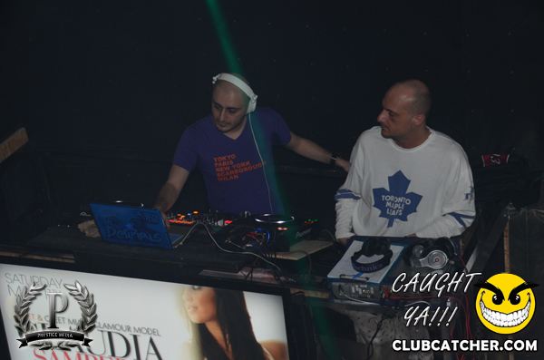 Gravity Soundbar nightclub photo 222 - May 10th, 2013