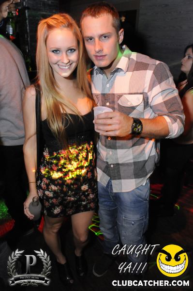 Ohso nightclub photo 5 - May 11th, 2013