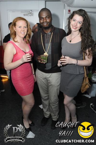 Gravity Soundbar nightclub photo 102 - May 17th, 2013