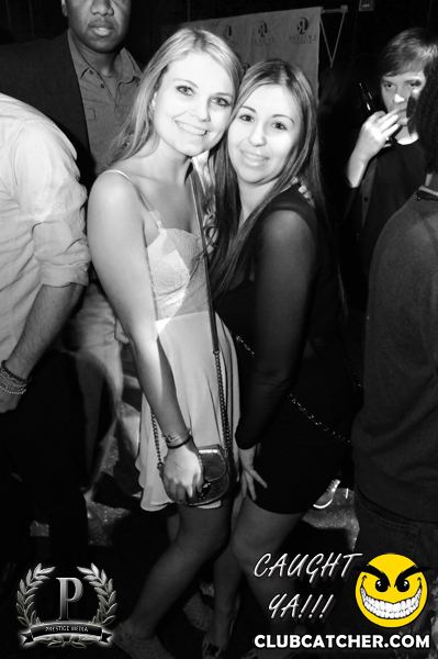 Gravity Soundbar nightclub photo 135 - May 17th, 2013