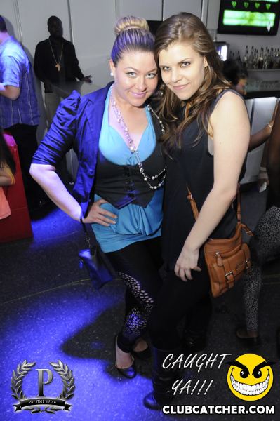 Gravity Soundbar nightclub photo 34 - May 17th, 2013