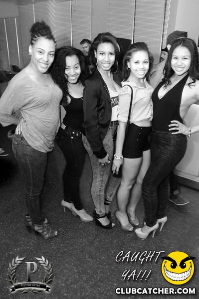 Gravity Soundbar nightclub photo 84 - May 17th, 2013