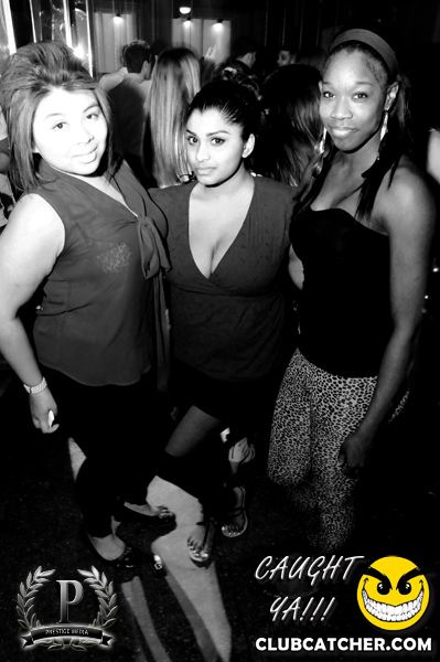 Gravity Soundbar nightclub photo 89 - May 17th, 2013