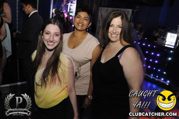 Gravity Soundbar nightclub photo 157 - May 24th, 2013