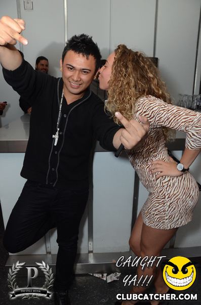 Gravity Soundbar nightclub photo 30 - May 24th, 2013