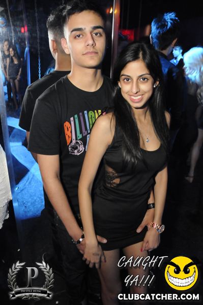 Gravity Soundbar nightclub photo 59 - May 24th, 2013