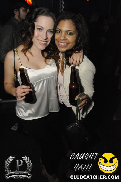 Gravity Soundbar nightclub photo 70 - May 24th, 2013