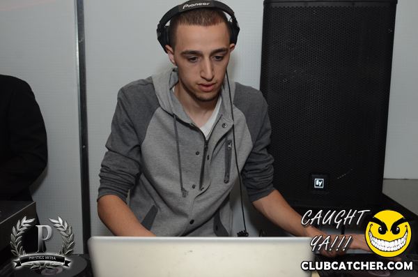 Gravity Soundbar nightclub photo 74 - May 24th, 2013