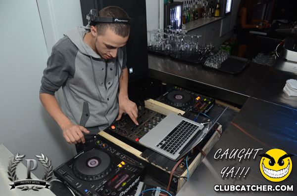 Gravity Soundbar nightclub photo 81 - May 24th, 2013