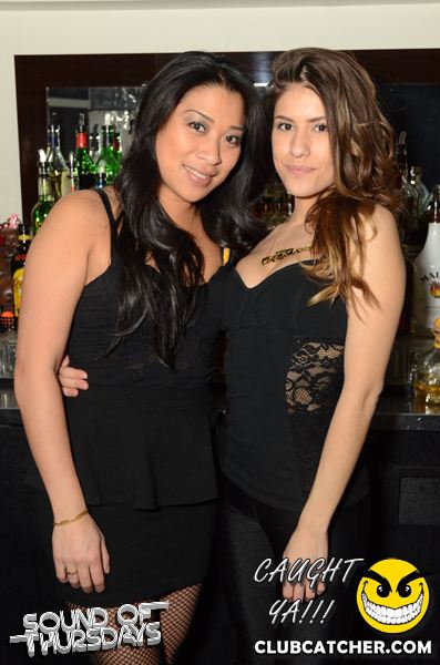 T2 lounge photo 2 - December 26th, 2013